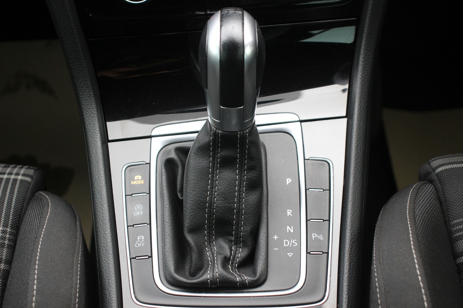 Used Volkswagen Golf 2018 for sale - 76311443: Photo 47