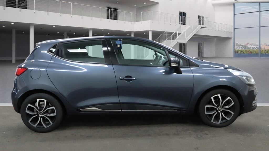 Used Renault Clio 2025 for sale - 77137022: Photo 10