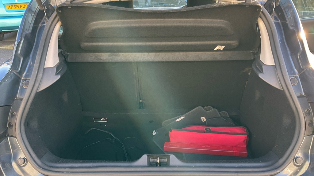 Used Renault Clio 2025 for sale - 77137022: Photo 13