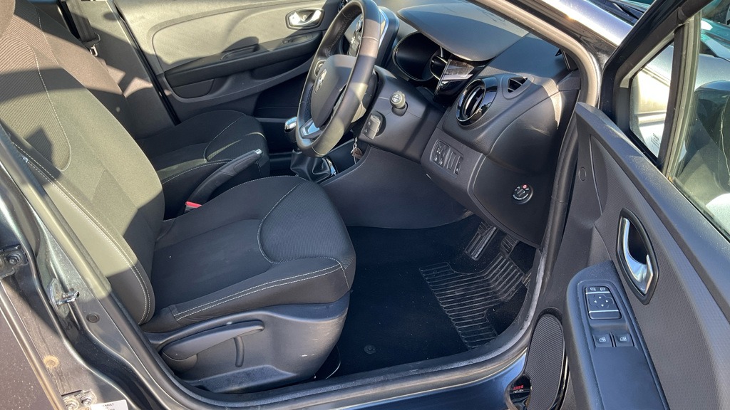 Used Renault Clio 2025 for sale - 77137022: Photo 15