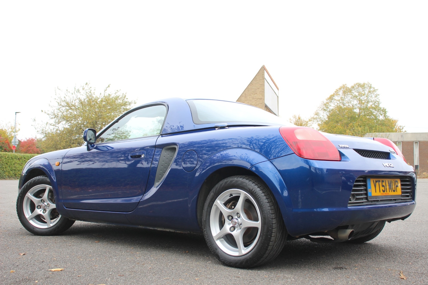 Used Toyota MR2 2001 for sale - 76144400: Photo 10
