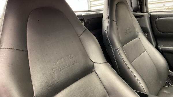 Used Toyota MR2 2001 for sale - 76144400: Photo 12