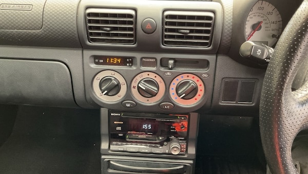 Used Toyota MR2 2001 for sale - 76144400: Photo 15