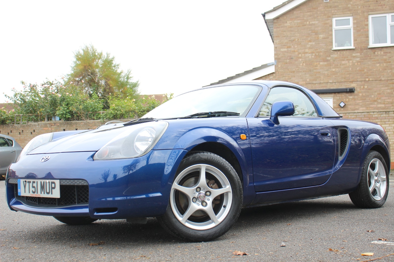 Used Toyota MR2 2001 for sale - 76144400: Photo 3