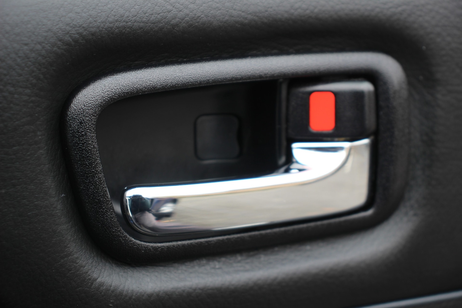 Used Toyota MR2 2001 for sale - 76144400: Photo 40