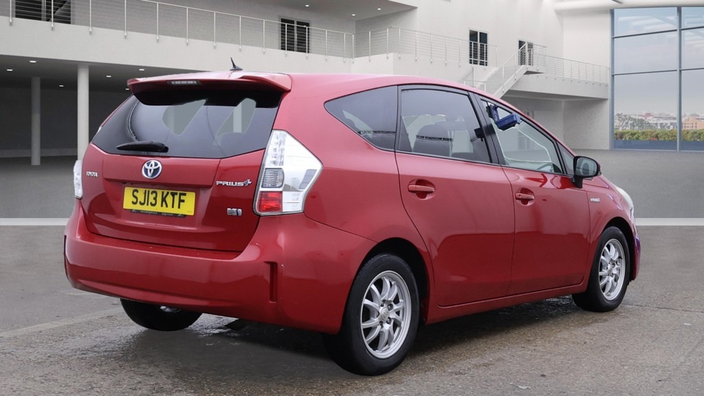 Used Toyota Prius+ 2013 for sale - 77123645: Photo 10