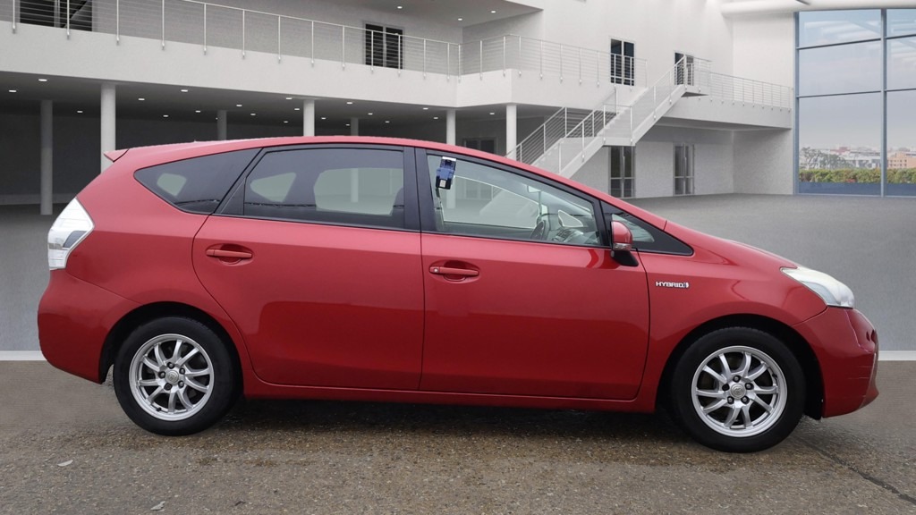 Used Toyota Prius+ 2013 for sale - 77123645: Photo 11