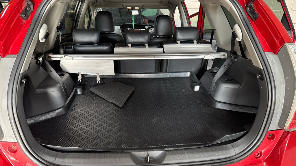 Used Toyota Prius+ 2013 for sale - 77123645: Photo 13