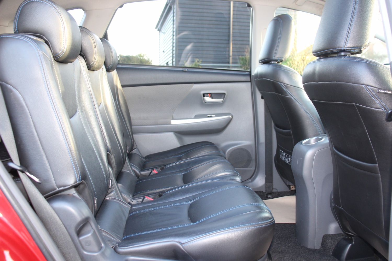 Used Toyota Prius+ 2013 for sale - 77123645: Photo 31