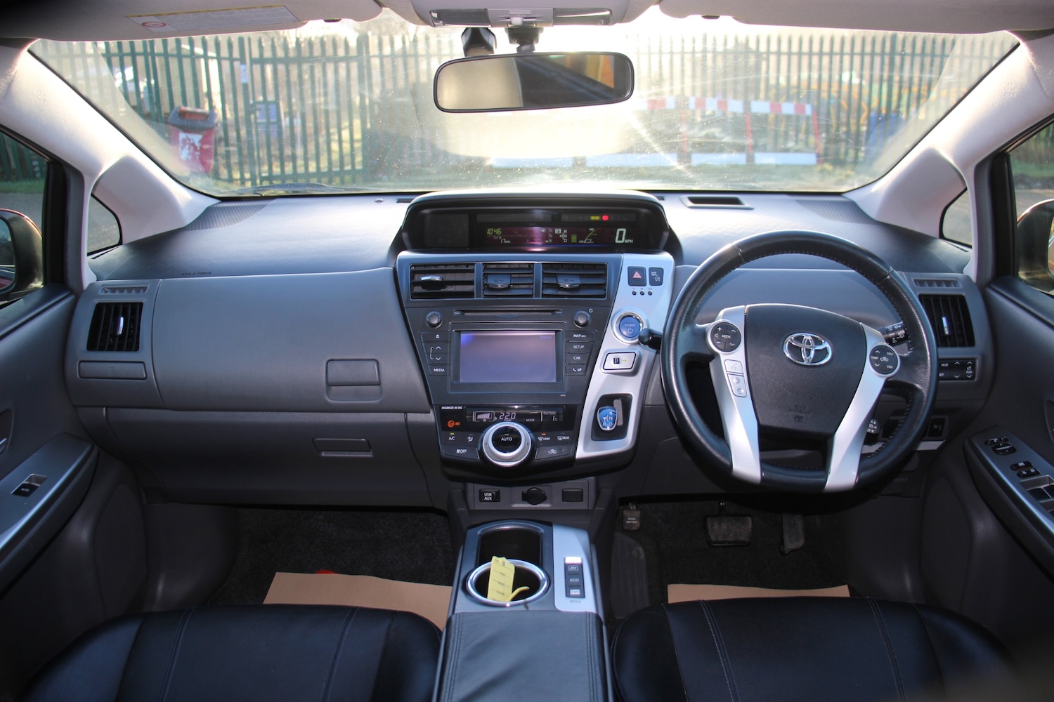 Used Toyota Prius+ 2013 for sale - 77123645: Photo 35