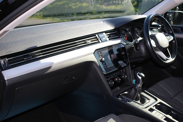 Used Volkswagen Passat 2021 for sale - 74025341: Photo 16