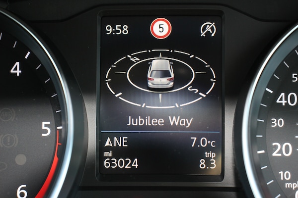 Used Volkswagen Passat 2021 for sale - 74025341: Photo 32