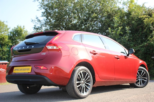 Used Volvo V40 2017 for sale - 75511329: Photo 11
