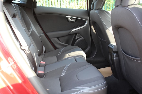 Used Volvo V40 2017 for sale - 75511329: Photo 16