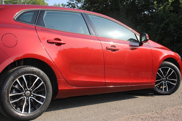 Used Volvo V40 2017 for sale - 75511329: Photo 28
