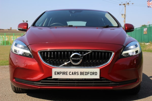 Used Volvo V40 2017 for sale - 75511329: Photo 3