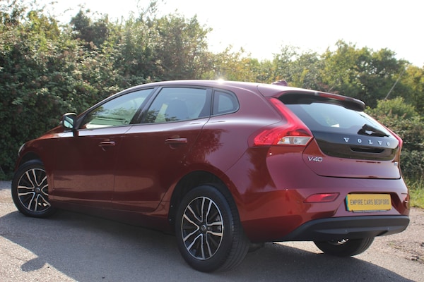 Used Volvo V40 2017 for sale - 75511329: Photo 9