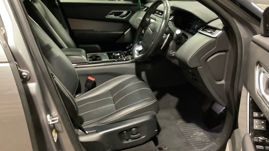 Used Land Rover Range Rover Velar 2020 for sale - 77297351: Photo 13