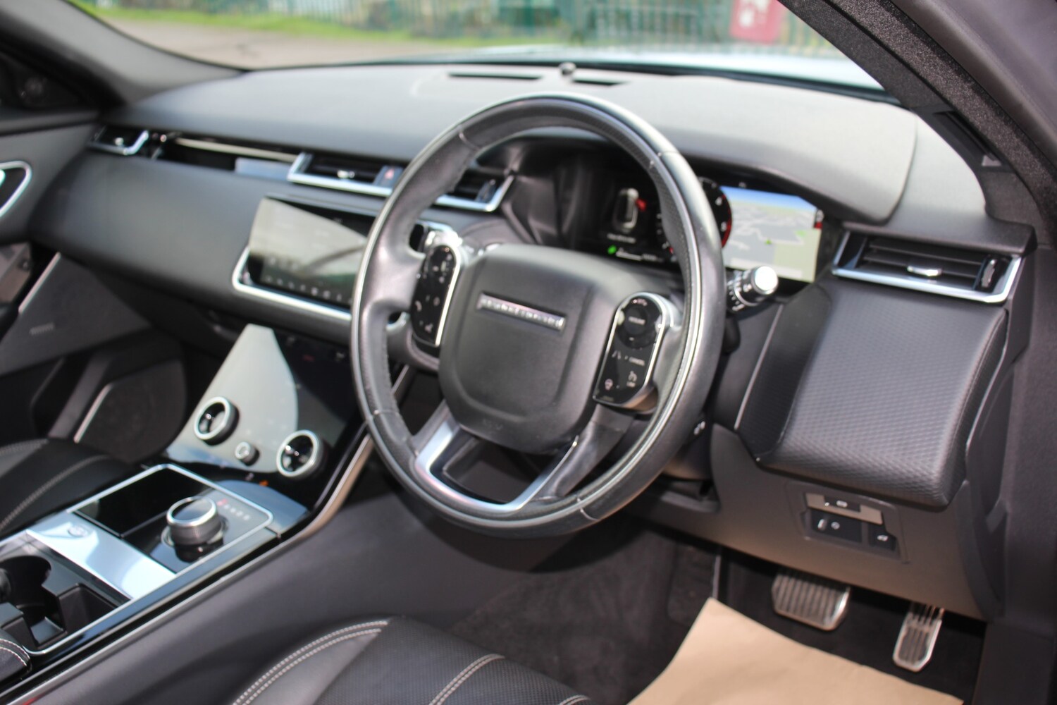 Used Land Rover Range Rover Velar 2020 for sale - 77297351: Photo 41