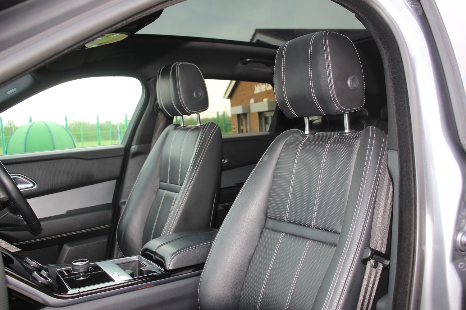 Used Land Rover Range Rover Velar 2020 for sale - 77297351: Photo 43