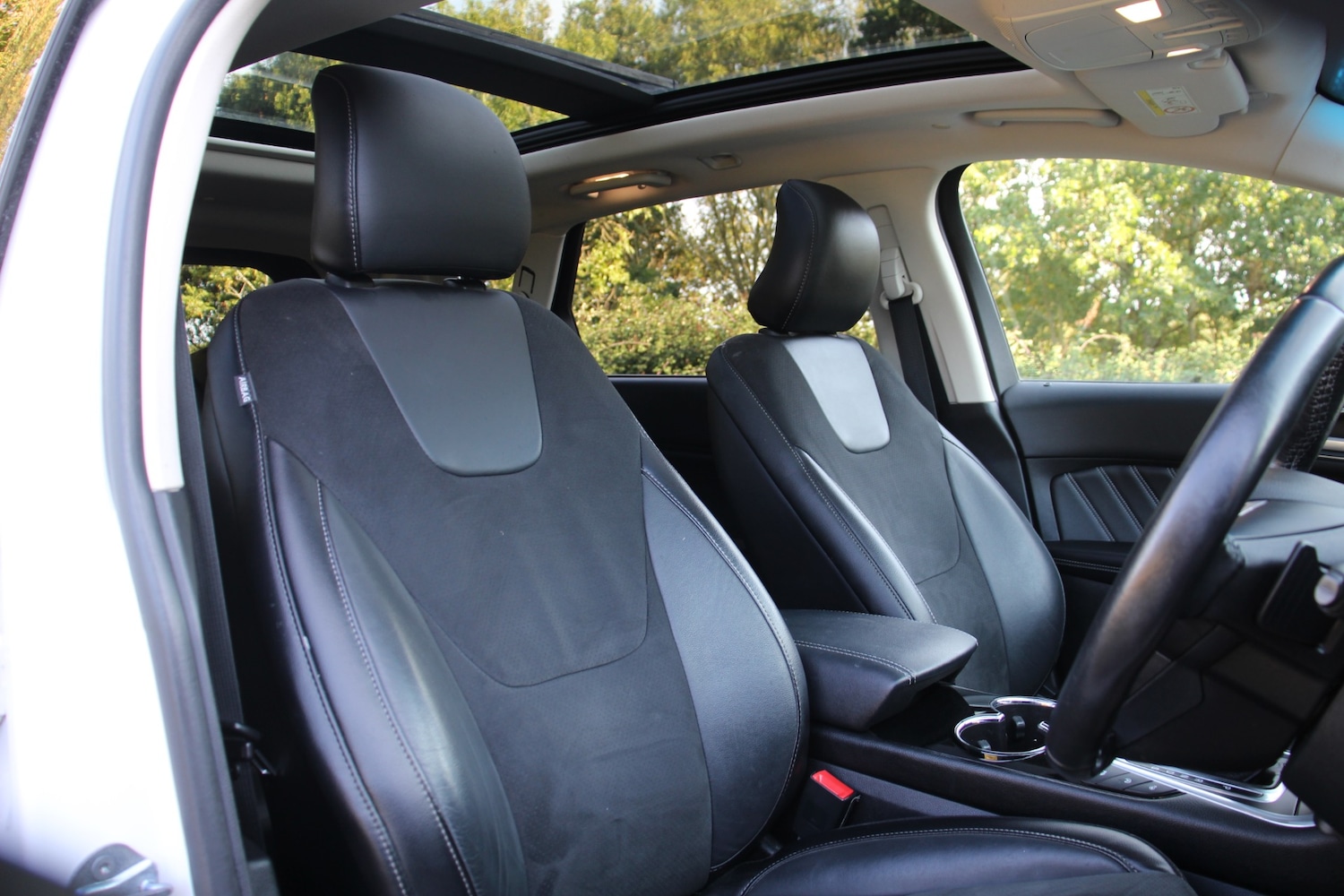 Used Ford Edge 2018 for sale - 75848067: Photo 29