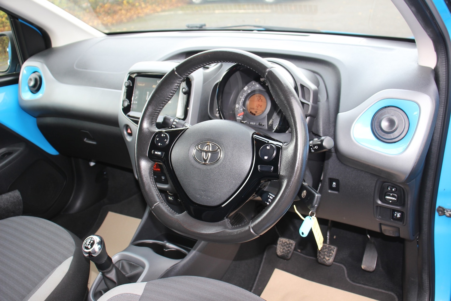 Used Toyota AYGO 2020 for sale - 76494113: Photo 25