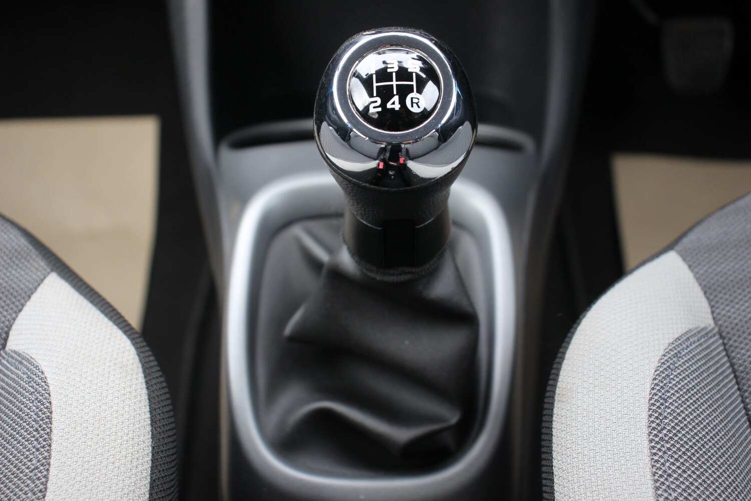 Used Toyota AYGO 2020 for sale - 76494113: Photo 42