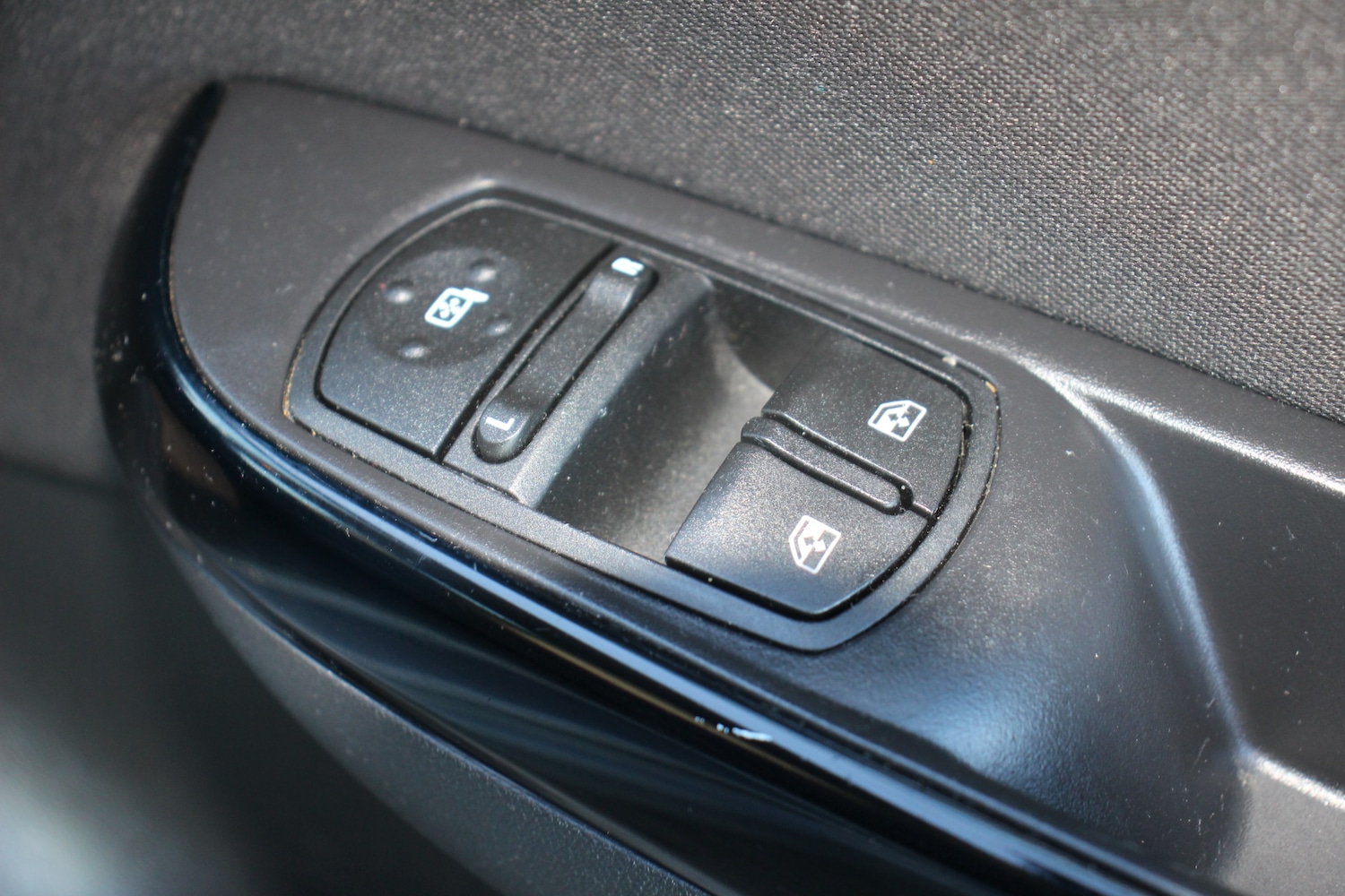 Used Vauxhall Corsa 2018 for sale - 77063225: Photo 47