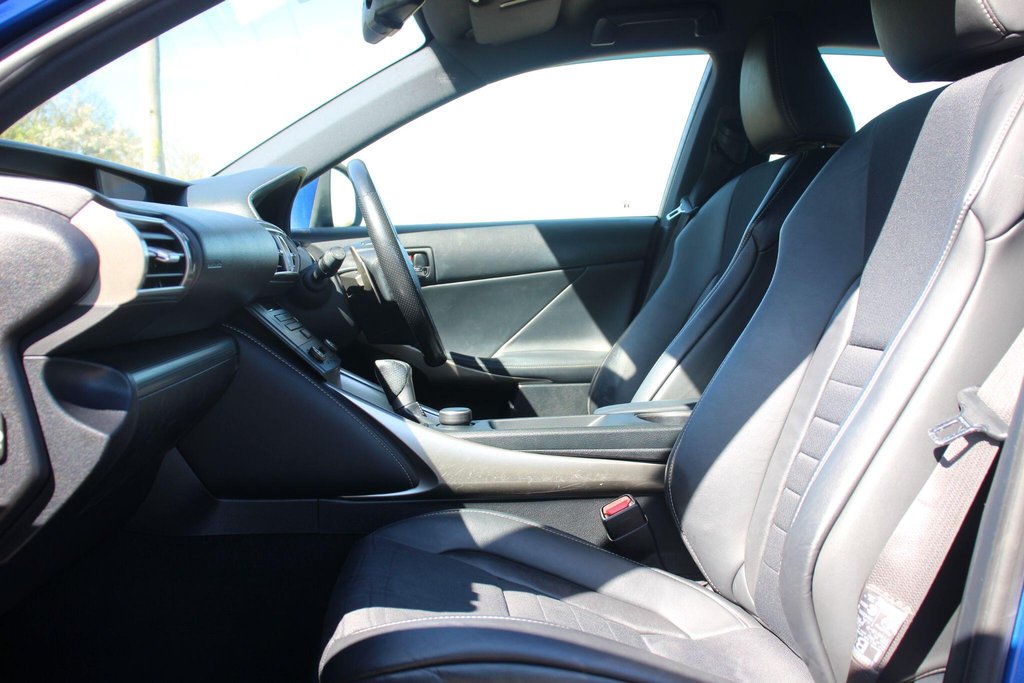 Used Lexus IS 2016 for sale - 78162013: Photo 12