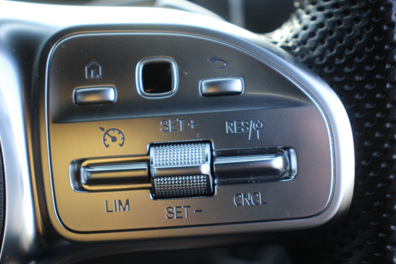 Used Mercedes-Benz EQC 2021 for sale - 77259356: Photo 44