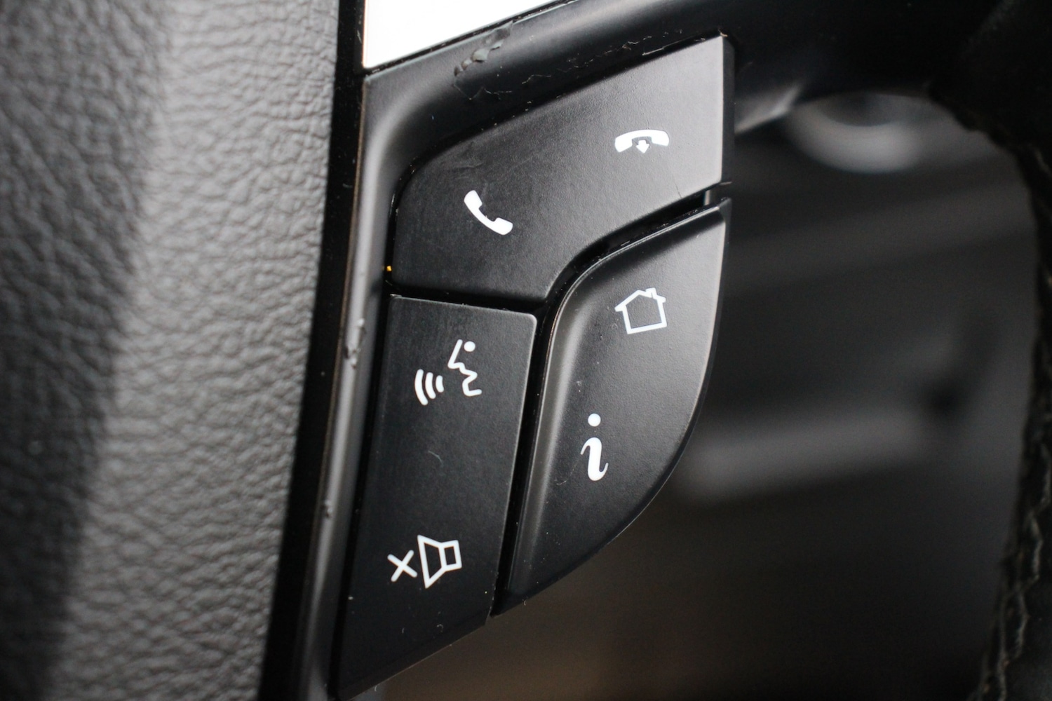 Used Ford Galaxy 2022 for sale - 77393419: Photo 40