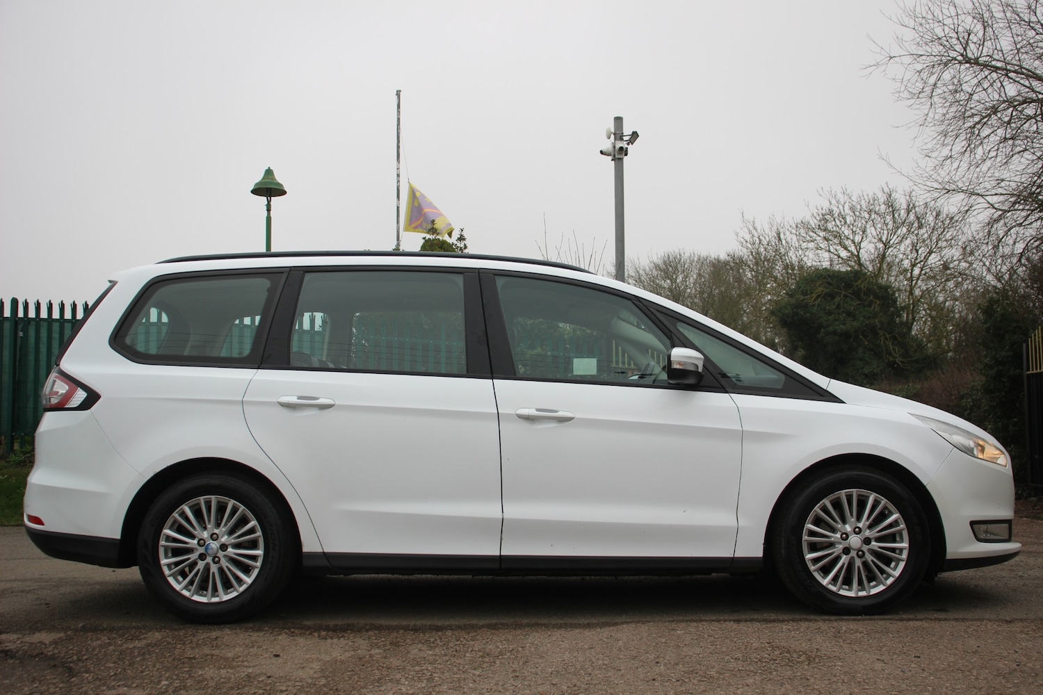 Used Ford Galaxy 2022 for sale - 77393419: Photo 9