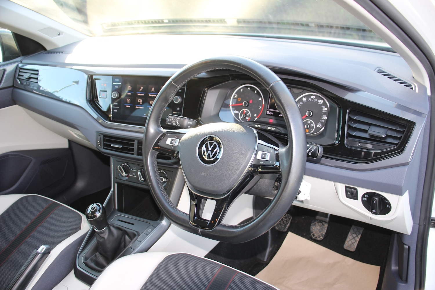 Used Volkswagen Polo 2021 for sale - 77135943: Photo 26