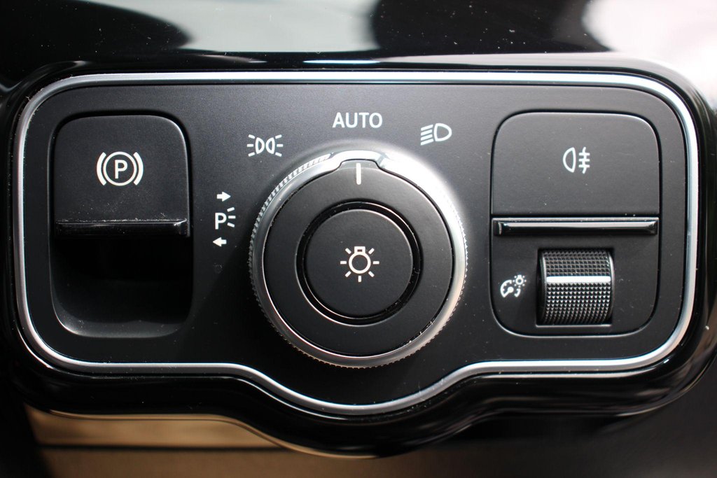 Used Mercedes-Benz A-Class 2019 for sale - 78162003: Photo 35