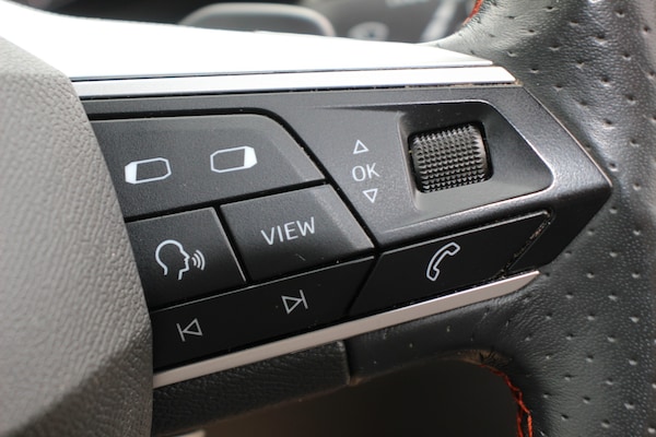 Used SEAT Leon 2021 for sale - 74832319: Photo 32