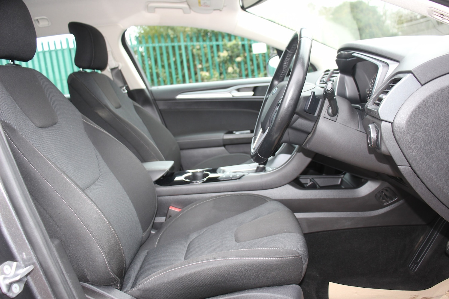 Used Ford Mondeo 2017 for sale - 77220216: Photo 26