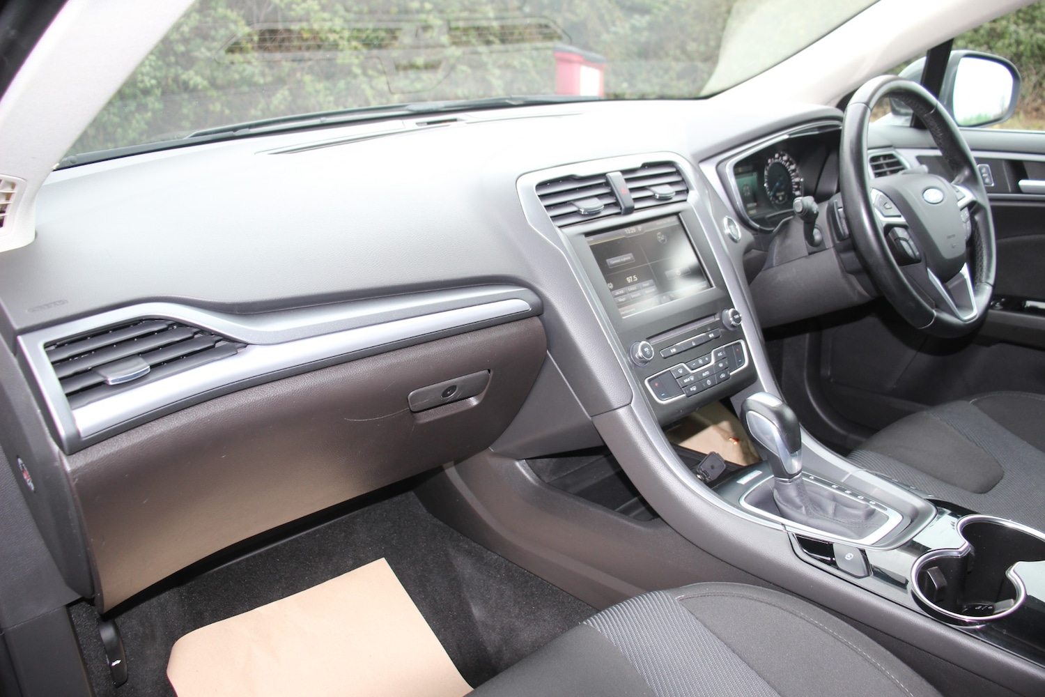 Used Ford Mondeo 2017 for sale - 77220216: Photo 28