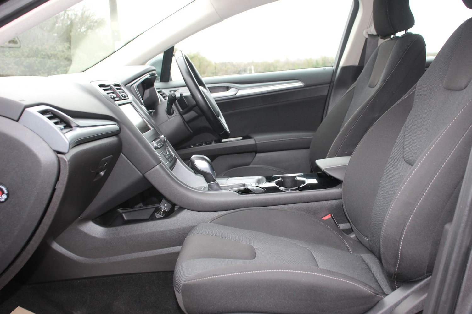 Used Ford Mondeo 2017 for sale - 77220216: Photo 29