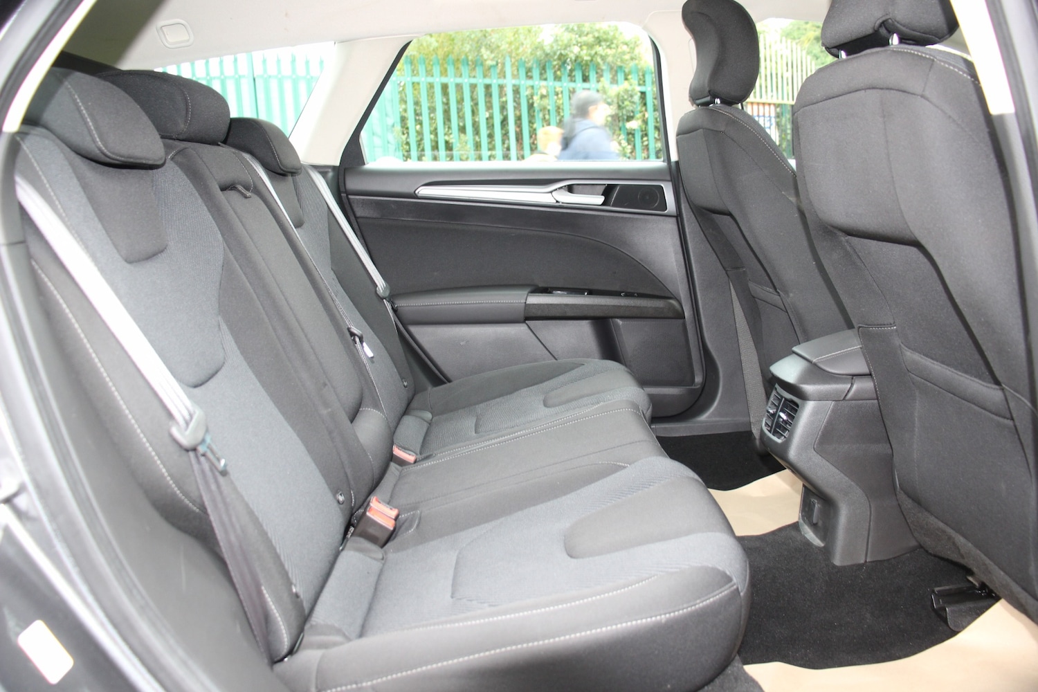 Used Ford Mondeo 2017 for sale - 77220216: Photo 31