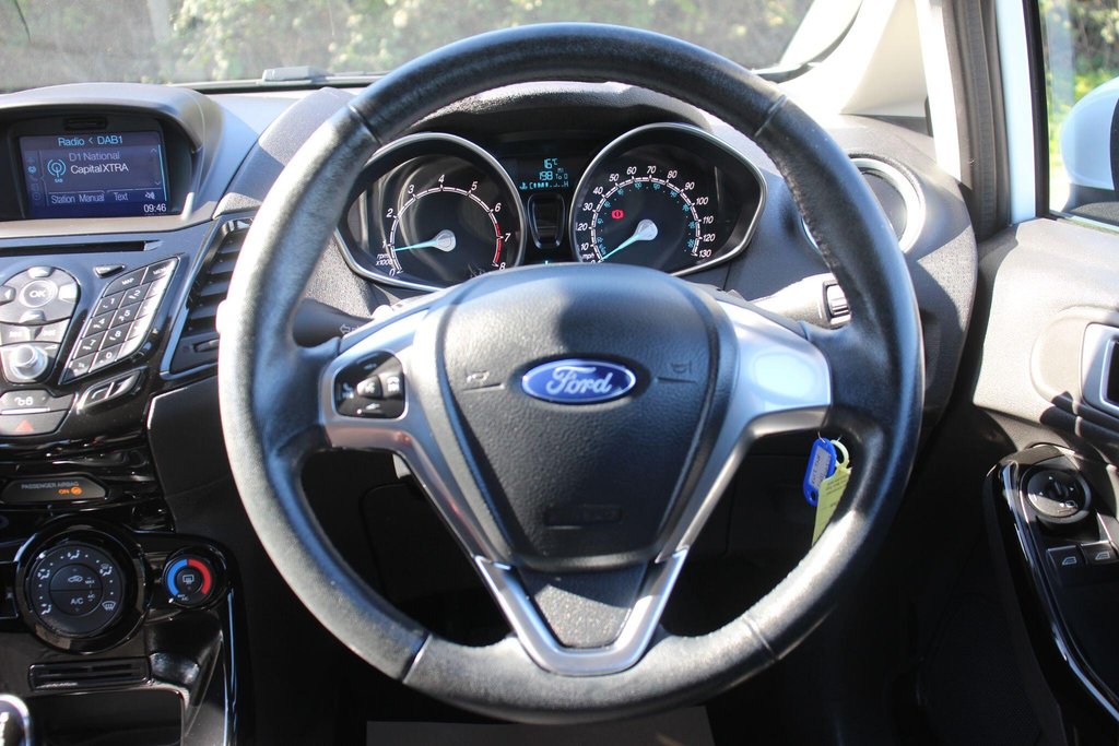 Used Ford Fiesta 2017 for sale - 78162023: Photo 38