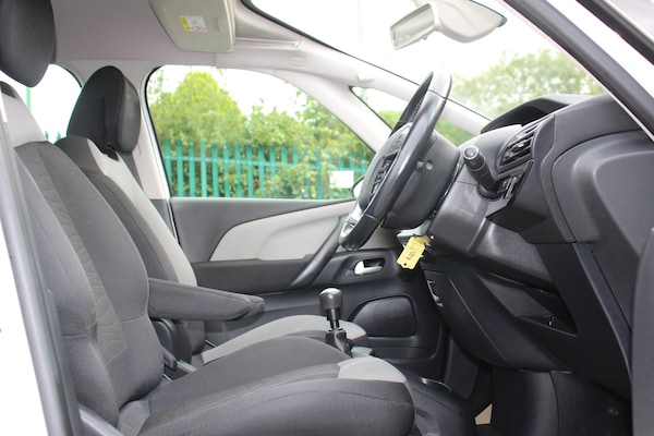 Used Citroen C4 Picasso 2016 for sale - 75605942: Photo 11