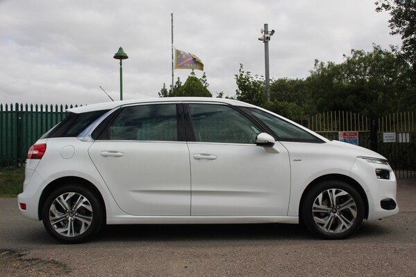 Used Citroen C4 Picasso 2016 for sale - 75605942: Photo 5