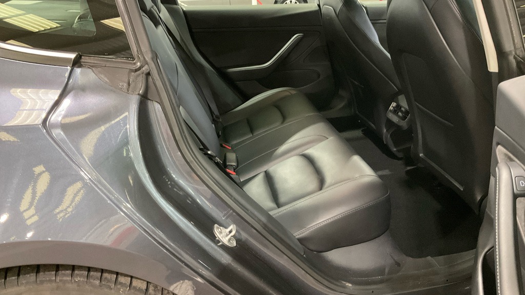 Used Tesla Model 3 2020 for sale - 77260940: Photo 12