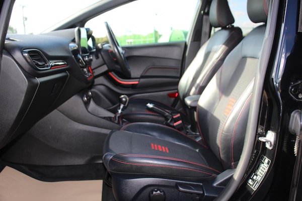 Used Ford Fiesta 2019 for sale - 75996602: Photo 15