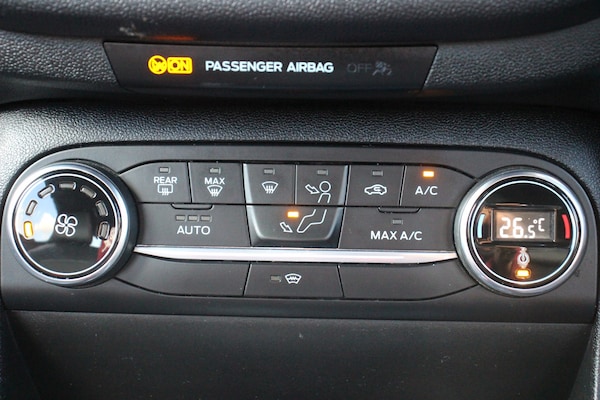Used Ford Fiesta 2019 for sale - 75996602: Photo 38