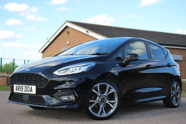 Used Ford Fiesta 2019 for sale - 75996602: Photo 4