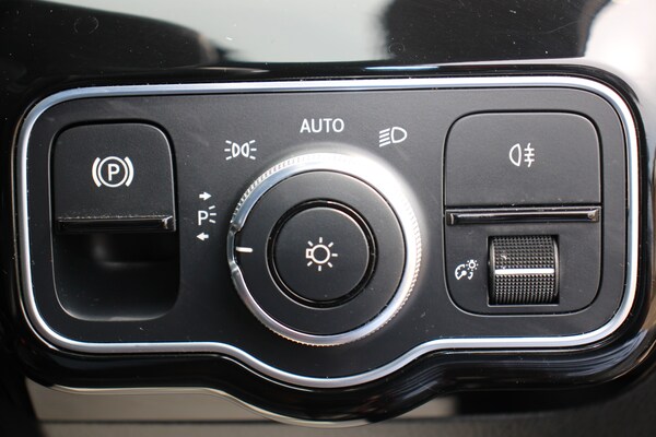 Used Mercedes-Benz A-Class 2020 for sale - 75422308: Photo 35