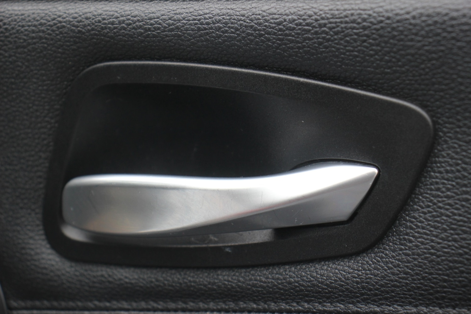 Used BMW 3 Series 2009 for sale - 77984152: Photo 53