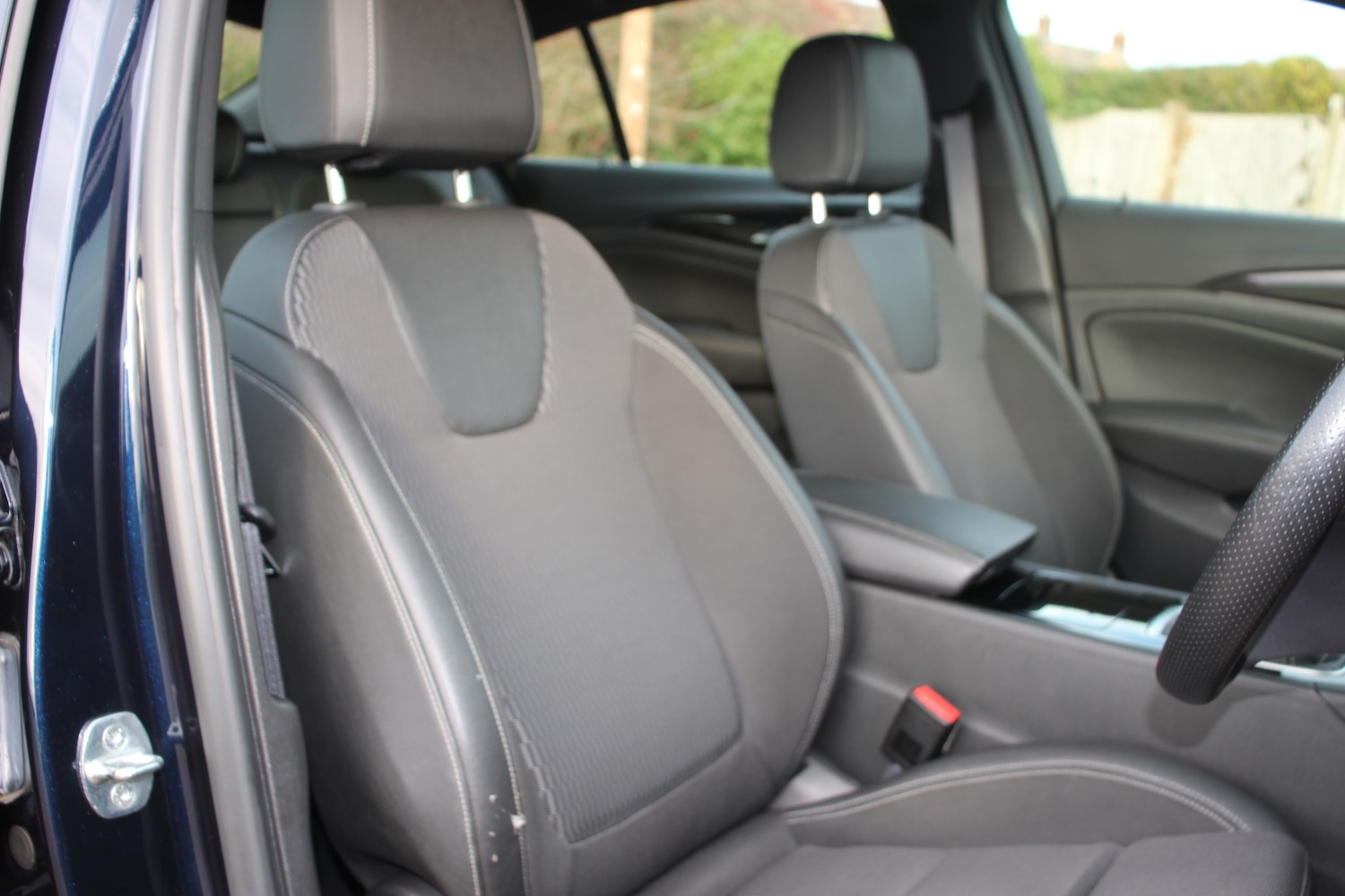 Used Vauxhall Insignia 2019 for sale - 76735850: Photo 27