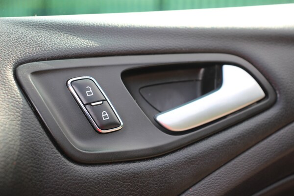 Used Ford Kuga 2014 for sale - 74790804: Photo 33